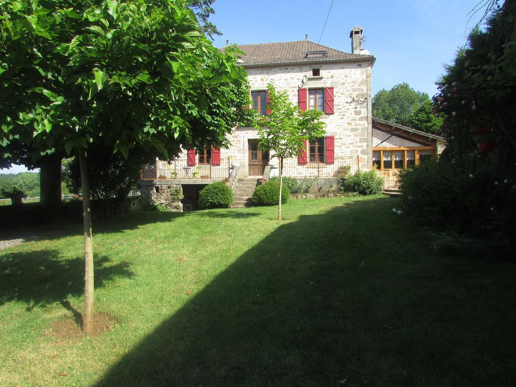 Ecuries de Saint Maurice- Maison d'hôtes de Gondou Lacapelle-Marival Exterior foto